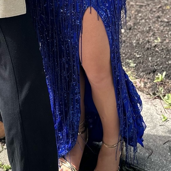 Amarra Cobalt Blue Beaded Dangles Spaghetti Strap Gown Women’s Size 2 Prom Dress - Picture 5 of 15